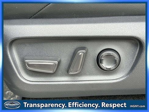 Used 2025 Toyota 4Runner TRD Off-Road image 24