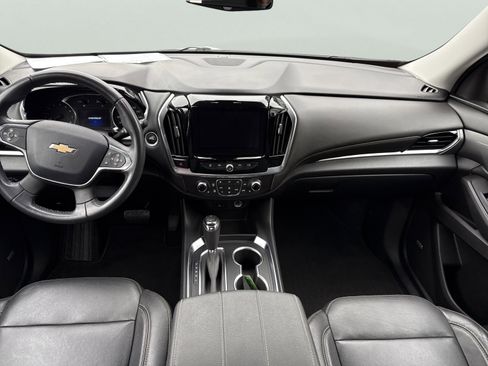 Used 2019 Chevrolet Traverse LT w/ LT Premium Package image 12