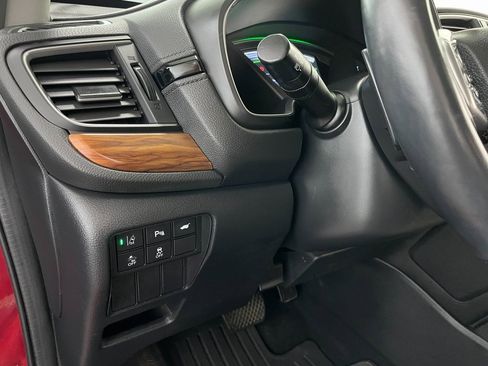 Used 2022 Honda CR-V Touring image 28