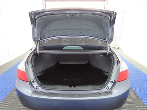 Used 2015 Honda Accord LX image 12