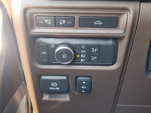 Used 2021 Ford F150 King Ranch w/ Equipment Group 601A High AWD/4WD image 22