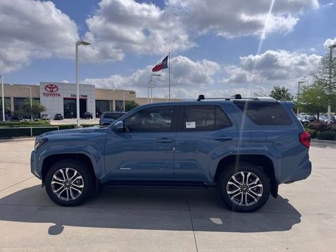 New 2026 Toyota 4Runner Limited AWD/4WD image 7