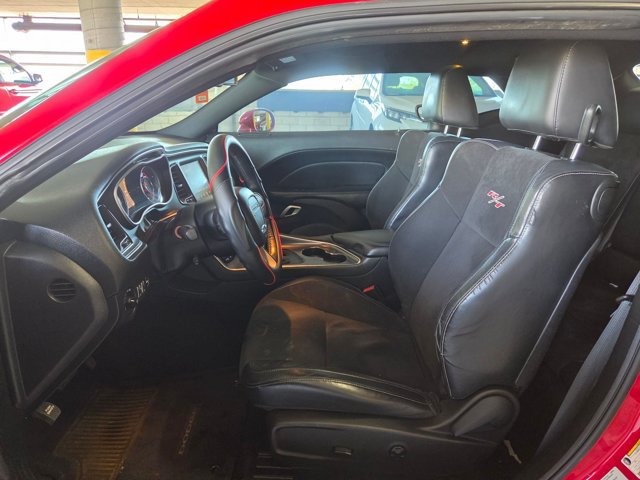 Used 2015 Dodge Challenger R/T Plus RWD image 10