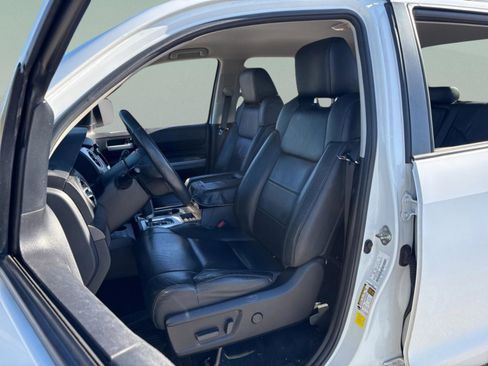 Used 2020 Toyota Tundra SR5 image 21