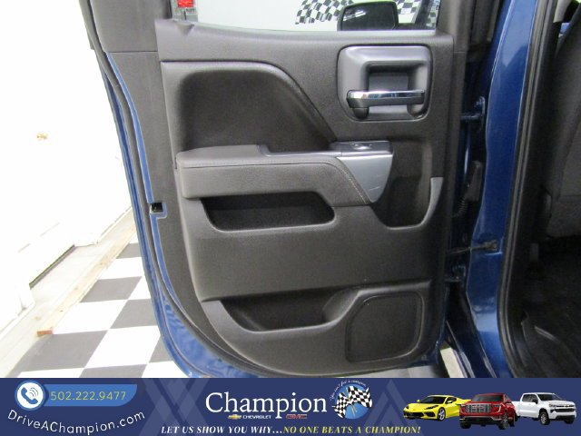 Used 2017 Chevrolet Silverado 1500 LT w/ All Star Edition AWD/4WD image 15