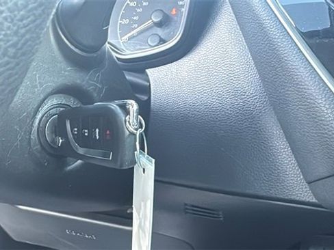 Used 2024 Toyota Corolla LE image 14