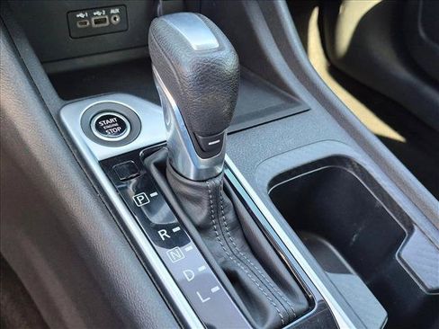 Used 2022 Nissan Sentra SV w/ All-Weather Package FWD image 11