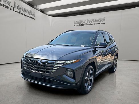 Certified 2023 Hyundai Tucson Limited AWD/4WD image 1