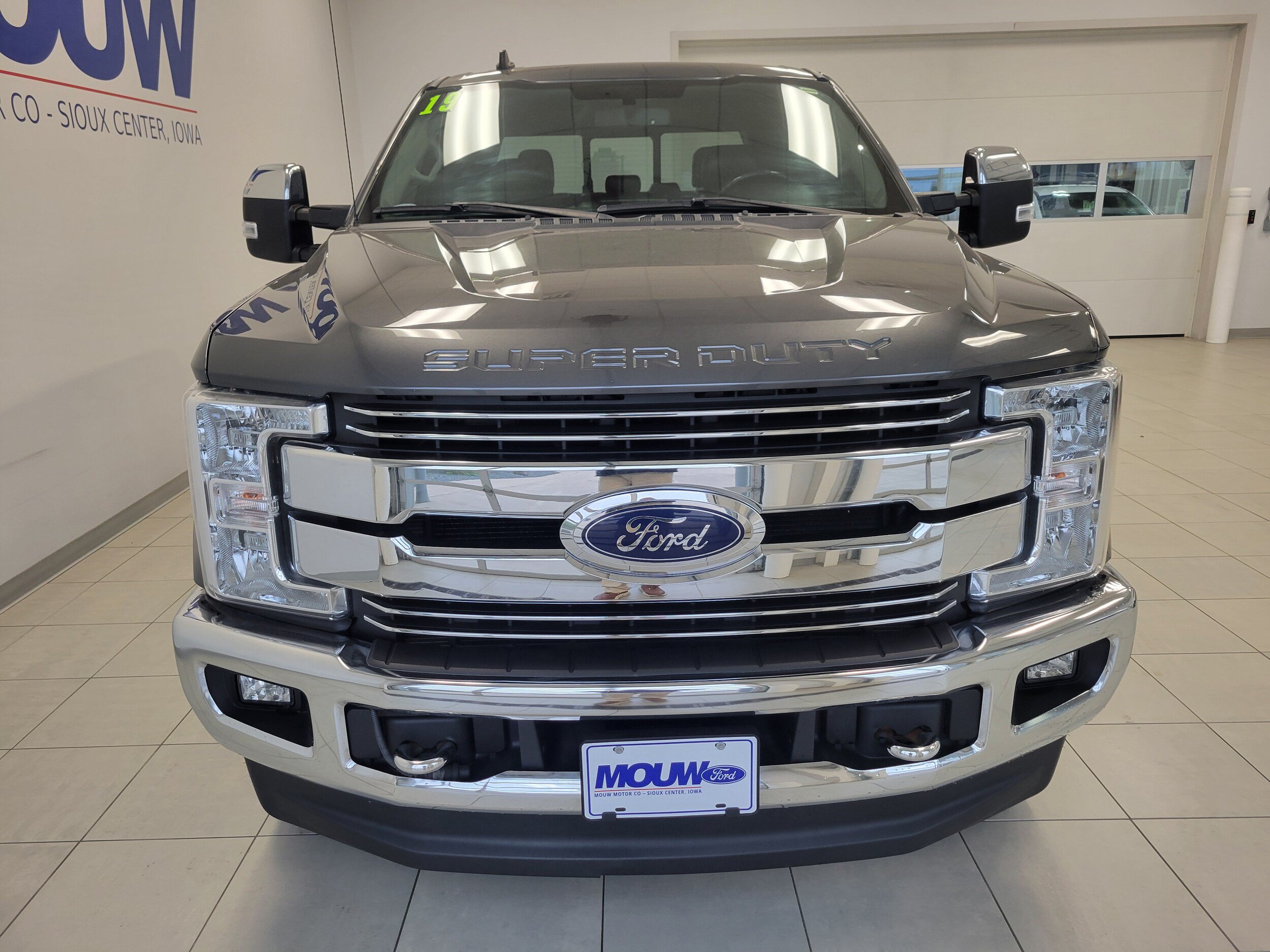 Used 2019 Ford F250 Lariat w/ Chrome Package AWD/4WD image 3