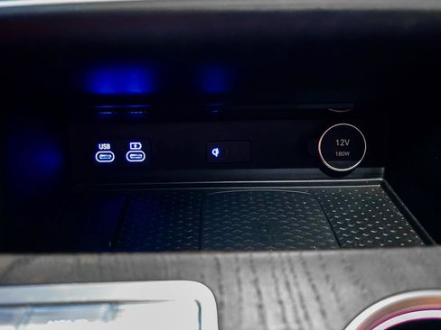 Used 2025 Genesis GV80 2.5T Prestige image 37