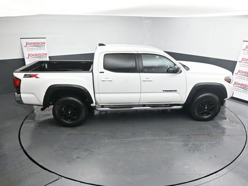 Used 2023 Toyota Tacoma SR5 image 31