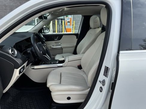 Certified 2021 Mercedes-Benz GLB 250 4MATIC image 10