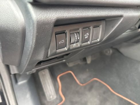 Certified 2022 Subaru Outback Touring XT w/ Popular Package #2 image 11