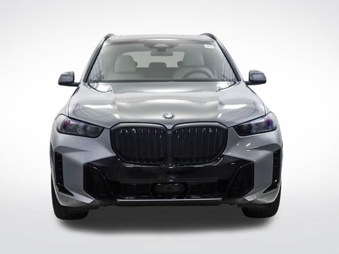 New 2026 BMW X5 xDrive40i w/ M Sport Package AWD/4WD image 8