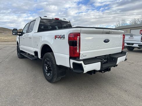 Used 2024 Ford F250 Lariat w/ Sport Appearance Package image 19