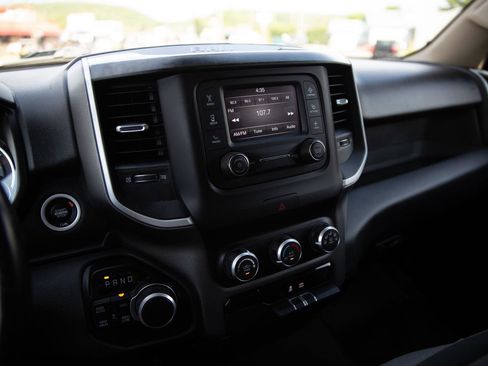 Used 2020 RAM 1500 Big Horn AWD/4WD image 15