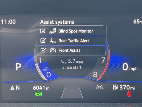 Used 2025 Volkswagen Taos SE image 24