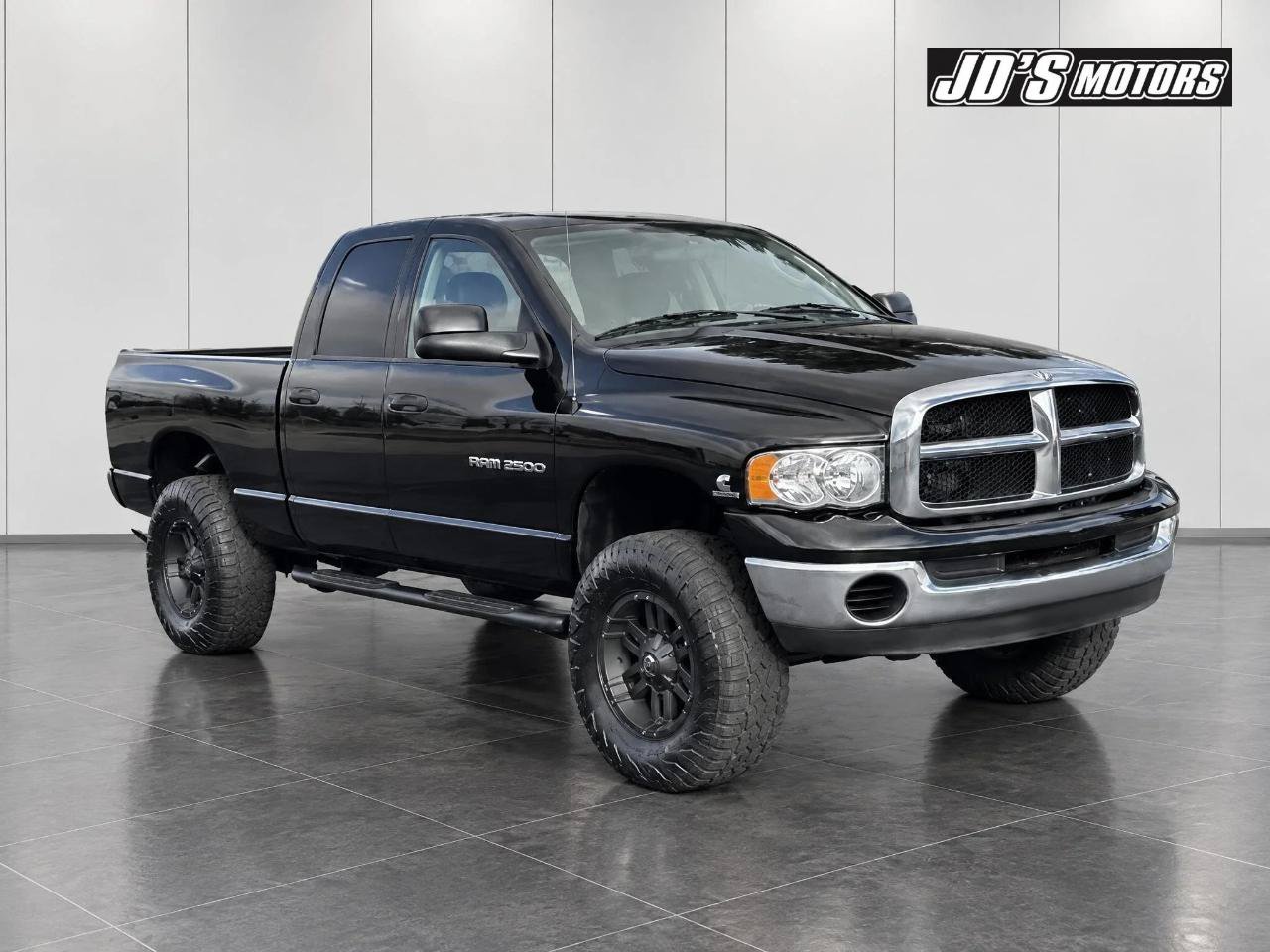 Used 2005 Dodge Ram 2500 Truck ST w/ Trailer Tow Group AWD/4WD image 1