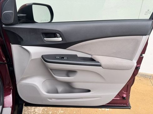 Used 2014 Honda CR-V EX image 17