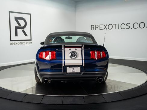 Used 2012 Ford Mustang Shelby GT500 w/ Electronics Pkg RWD image 4