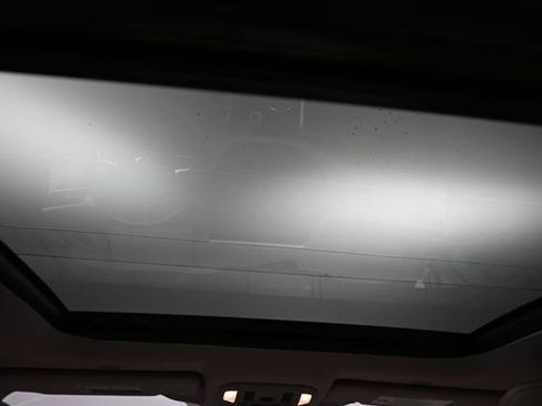 Certified 2024 Toyota Highlander Platinum FWD image 15