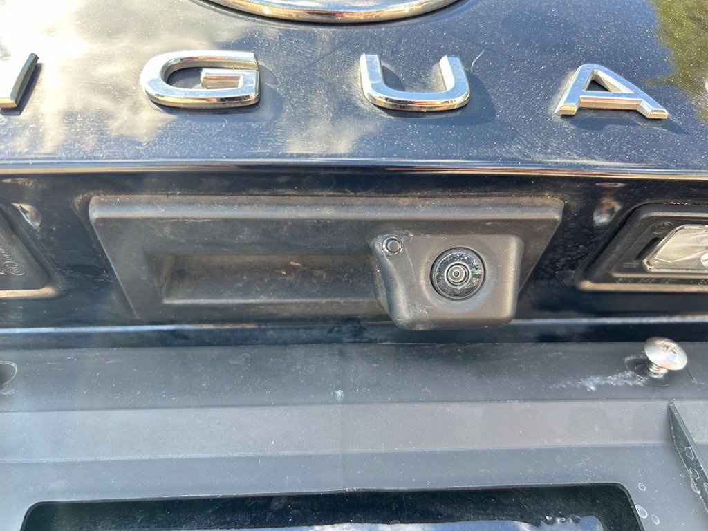 Certified 2023 Volkswagen Tiguan SE R-Line FWD image 43