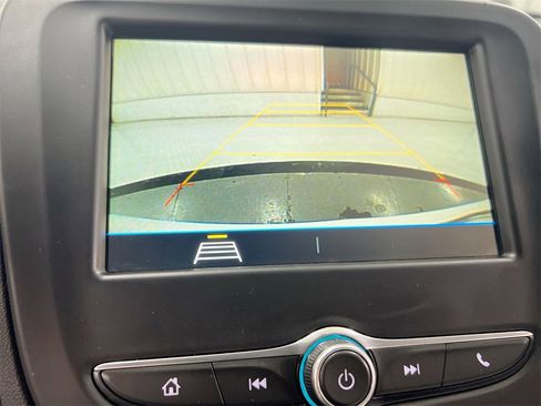 Used 2019 Chevrolet Equinox LT image 14