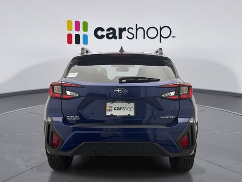 Used 2025 Subaru Crosstrek 2.5i Limited AWD/4WD image 4