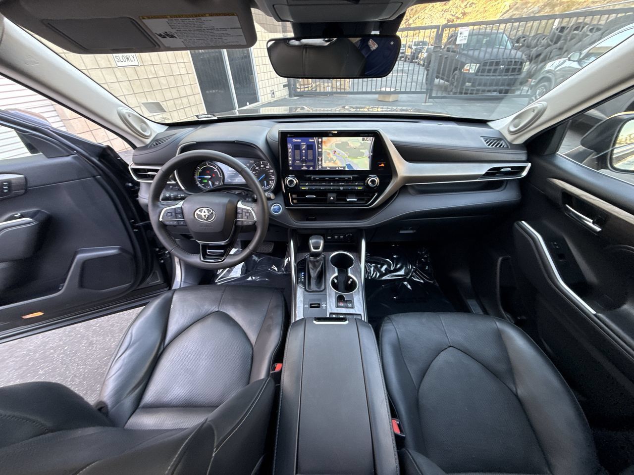 Used 2021 Toyota Highlander Limited AWD/4WD image 21