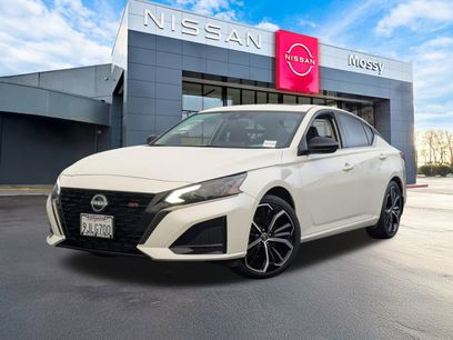 Used 2023 Nissan Altima 2.5 SR w/ SR Premium Package