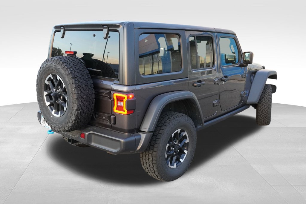 Used 2024 Jeep Wrangler Unlimited Rubicon 4xe AWD/4WD image 3