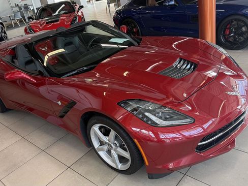 Used 2015 Chevrolet Corvette Stingray Convertible RWD image 25