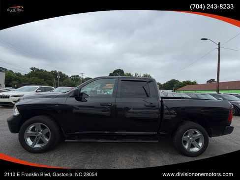 Used 2017 RAM 1500 Tradesman RWD image 2
