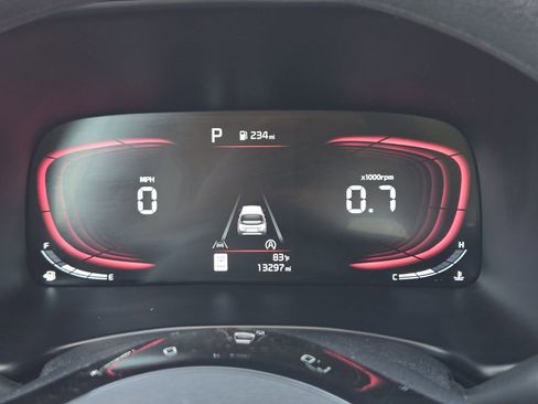 Used 2025 Kia Soul S FWD image 11