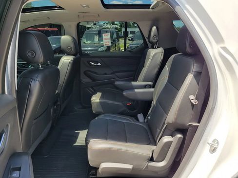 Used 2018 Chevrolet Traverse Premier w/ Redline Edition AWD/4WD image 4