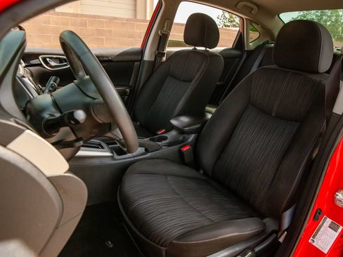 Used 2017 Nissan Sentra SV w/ Electronics Package FWD image 13
