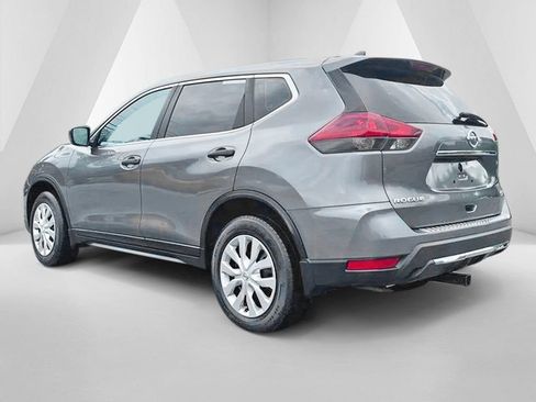 Used 2018 Nissan Rogue S AWD/4WD image 5