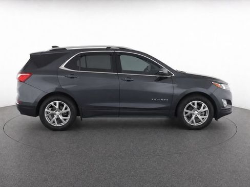 Used 2018 Chevrolet Equinox LT FWD image 4