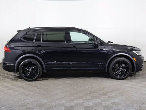 Certified 2024 Volkswagen Tiguan SE R-Line AWD/4WD image 20