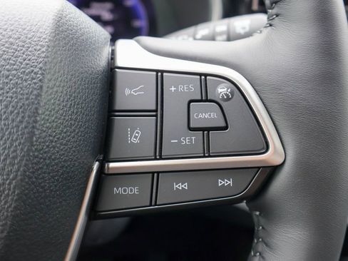 New 2026 Toyota Highlander Limited AWD/4WD image 13