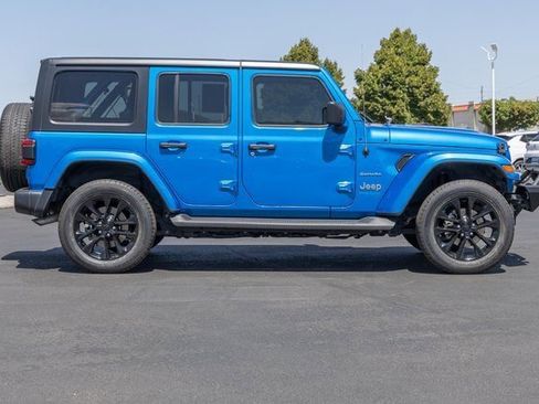 Used 2022 Jeep Wrangler Unlimited Sahara image 5