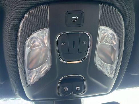 New 2026 Jeep Compass Limited w/ Sun, Sound & Navigation Group AWD/4WD image 18