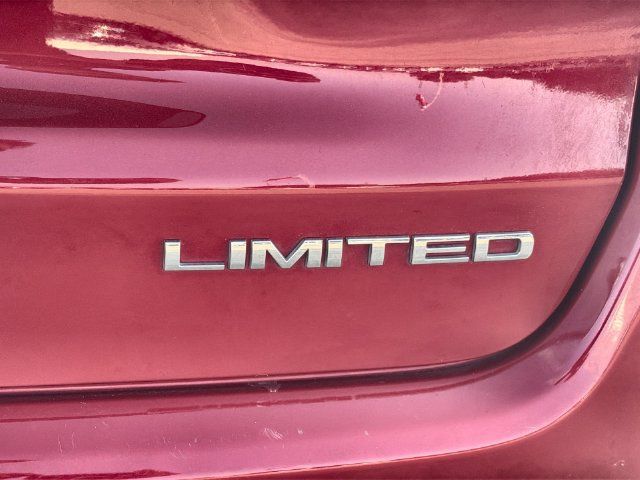 Used 2025 Jeep Compass Limited AWD/4WD image 32