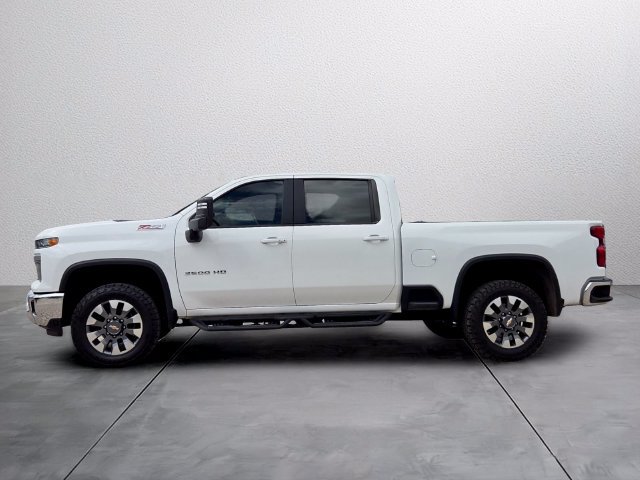 Used 2024 Chevrolet Silverado 3500 LT w/ All Star Edition AWD/4WD image 2