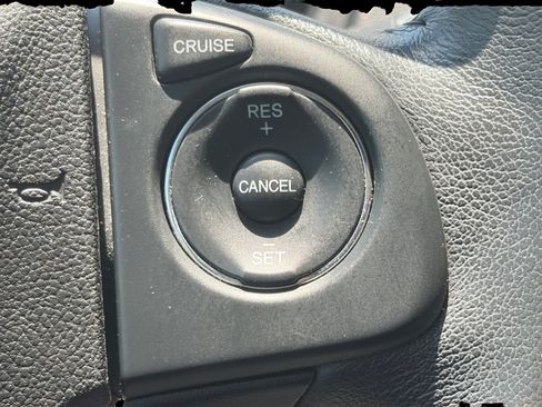 Used 2016 Honda CR-V EX-L image 18