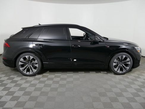 New 2026 Audi Q8 Premium Plus image 2