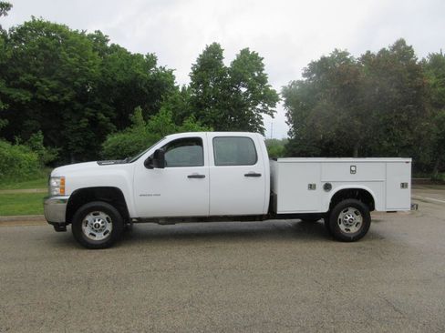 Used 2012 Chevrolet Silverado 2500 W/T w/ Snow Plow Prep Package AWD/4WD image 22