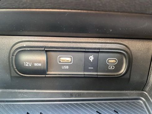 Used 2023 Kia Sportage EX image 24