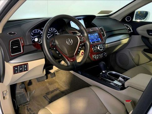 Used 2016 Acura RDX AWD w/ Advance Package image 4