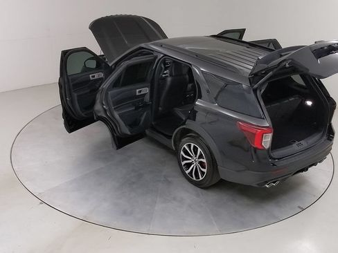 Certified 2023 Ford Explorer ST AWD/4WD image 56